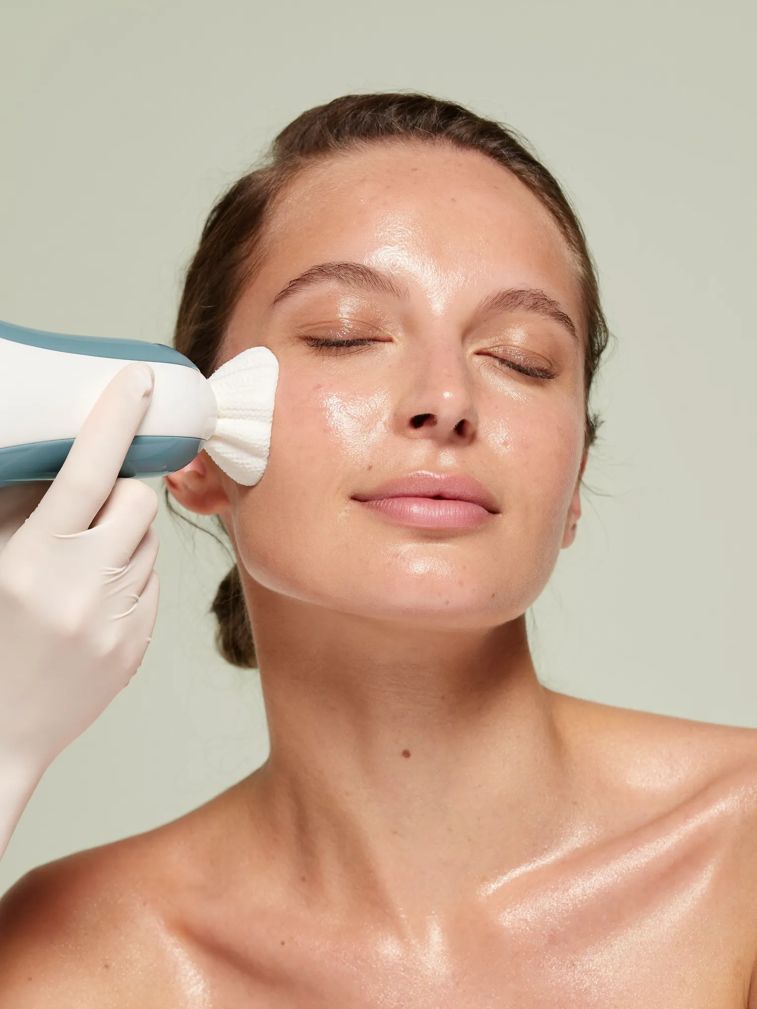 skin at 417 Refine